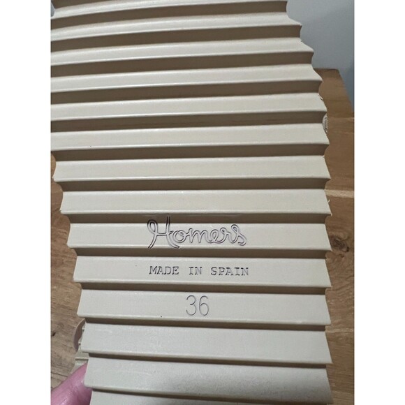 NIB Homers Tan Suede Slip On Open Toe Hand Crafted Buckle Slide Sandals Size 36 - Picture 6 of 9